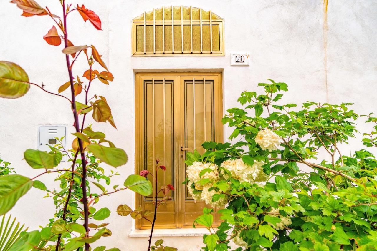 Casa Rione Medievale Vila Monte SantʼAngelo Exterior foto